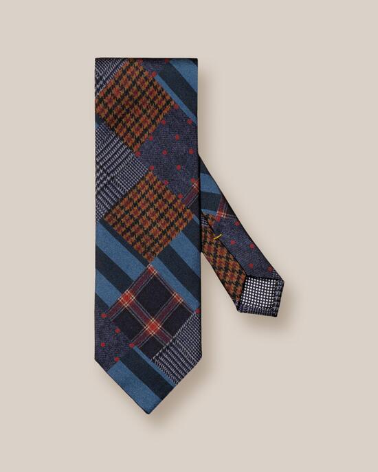 Marineblaue Krawatte aus Seidentwill mit Patchwork-Print